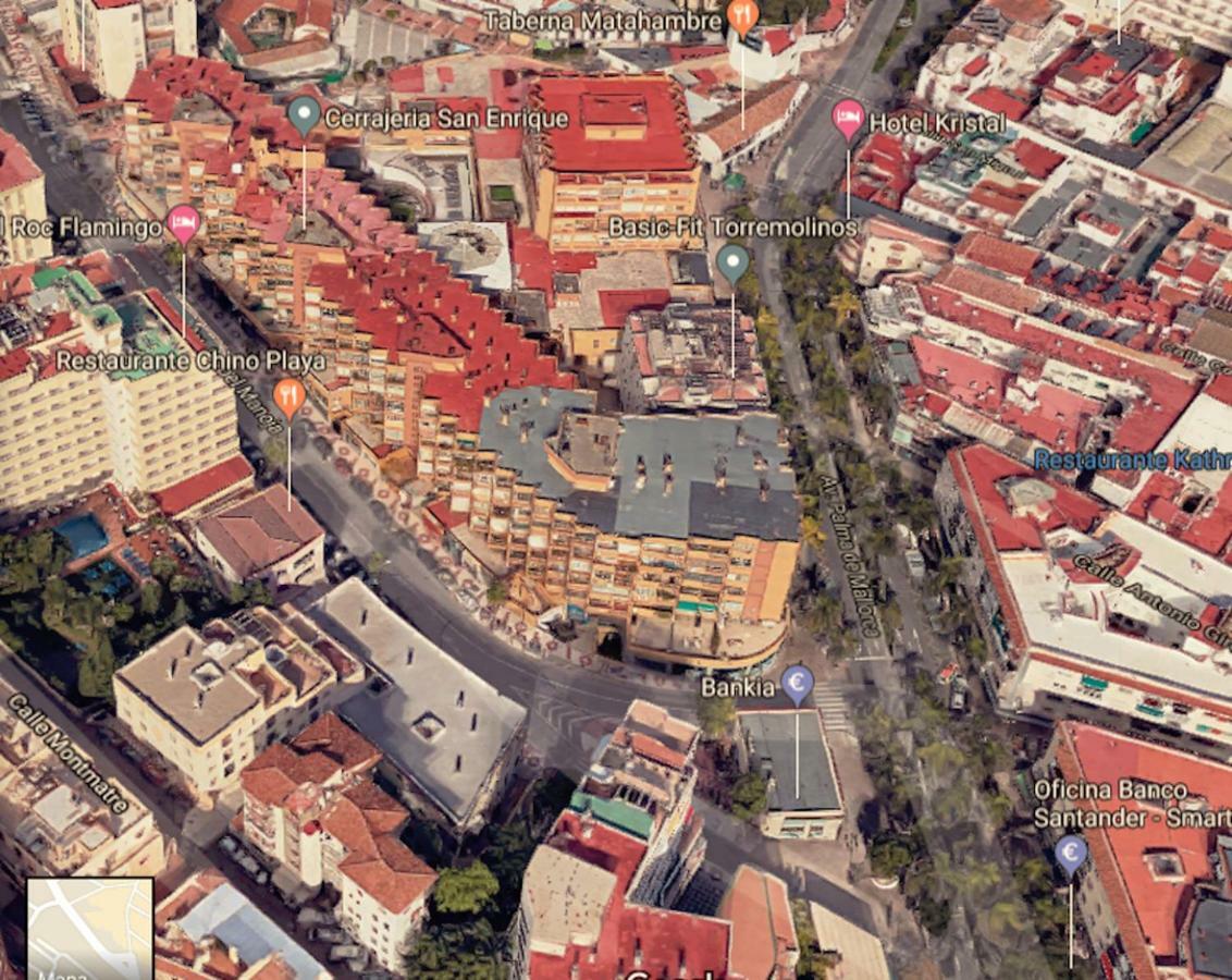 Moderno Apartamento Torremolinos Centroアパートメント エクステリア 写真